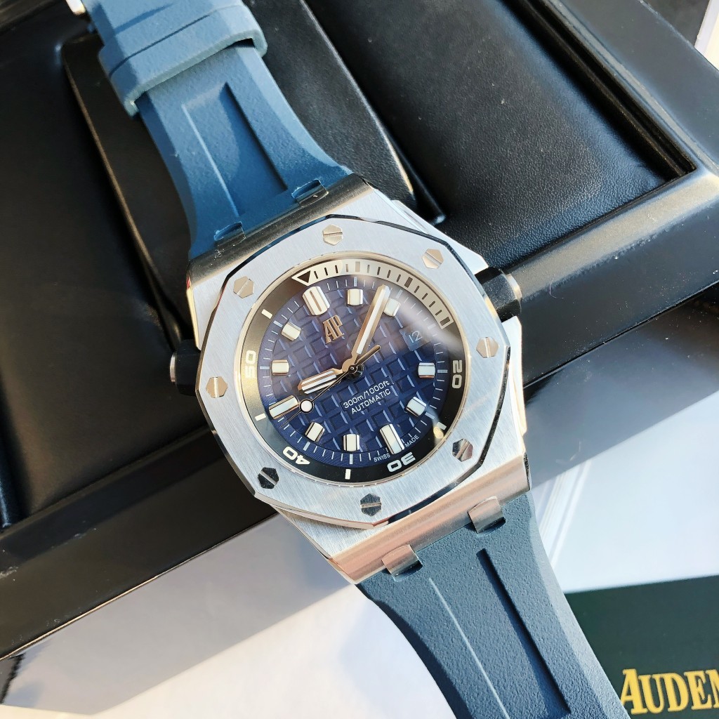 Audemars Piguet Royal Oak Offshore 15720ST.OO.A027CA.01